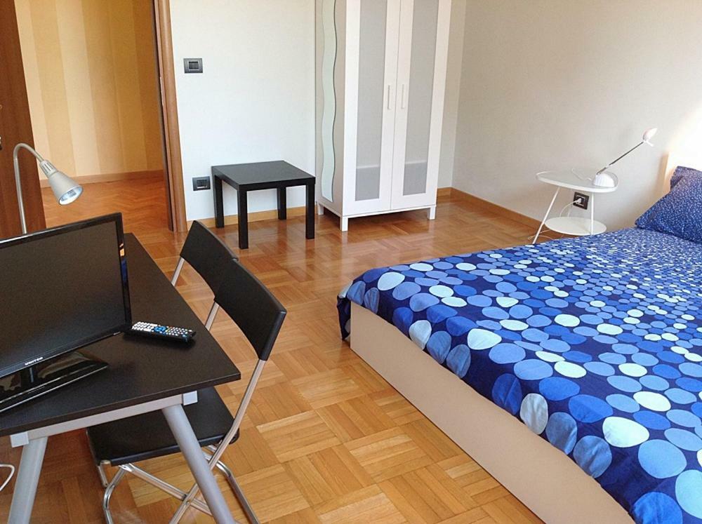 Bologna Center Town Bed and Breakfast Exteriör bild